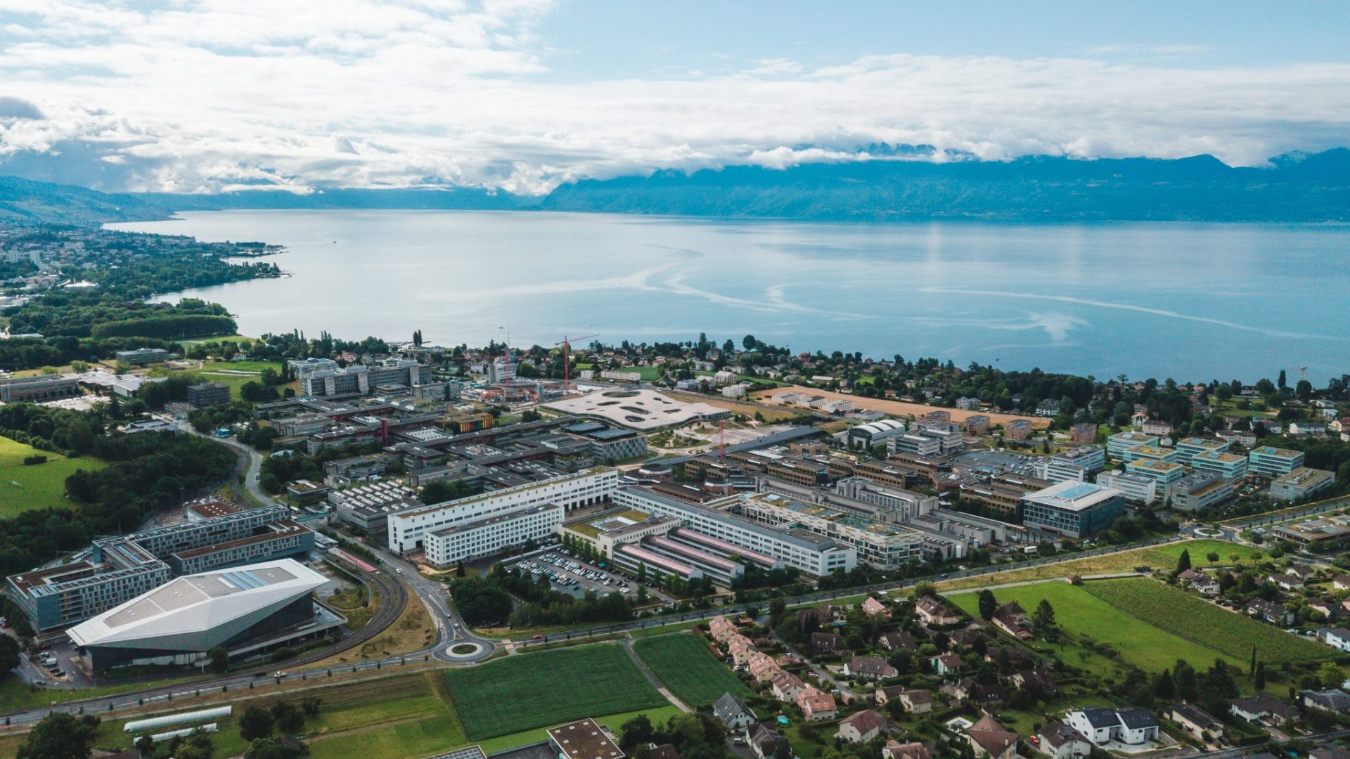 EPFL